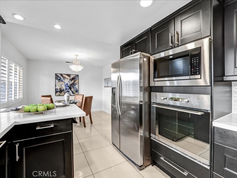 MLS #OC25271436 image #12