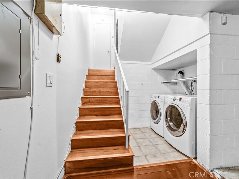 MLS #OC25271436 image #22