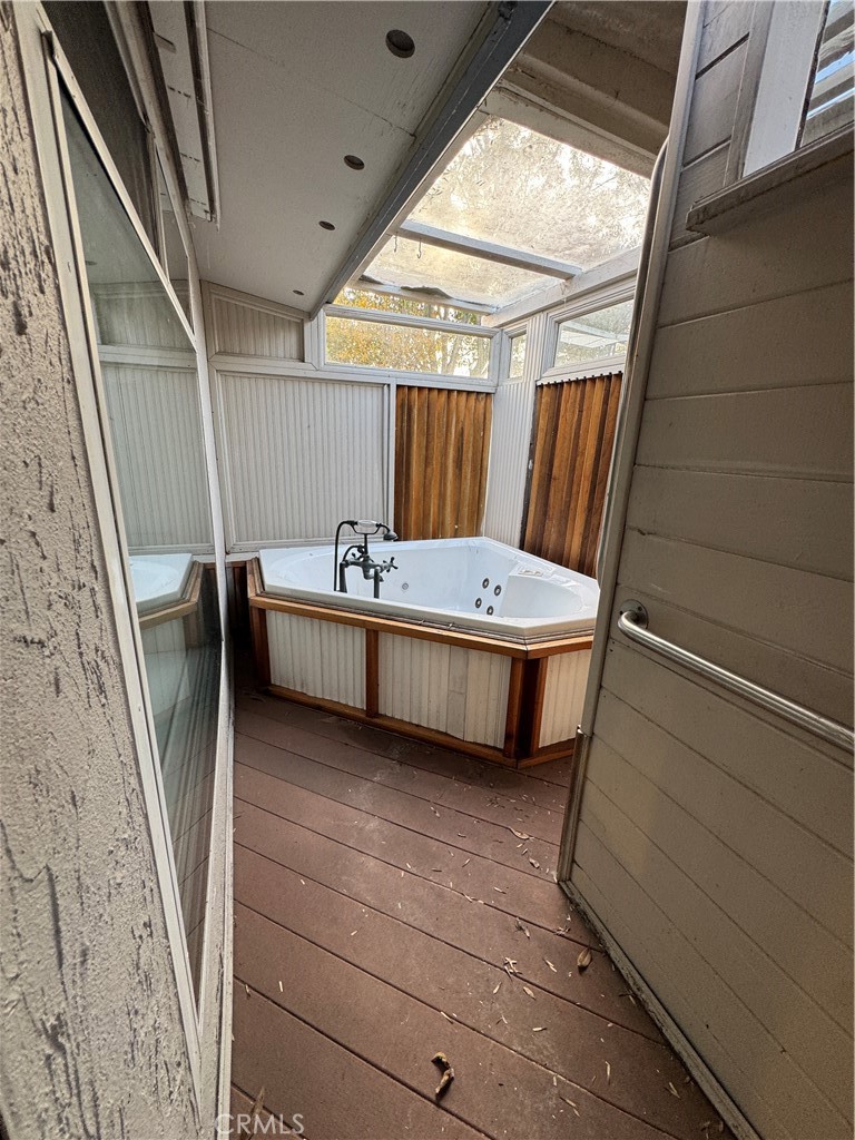 MLS #OC25271446 image #15