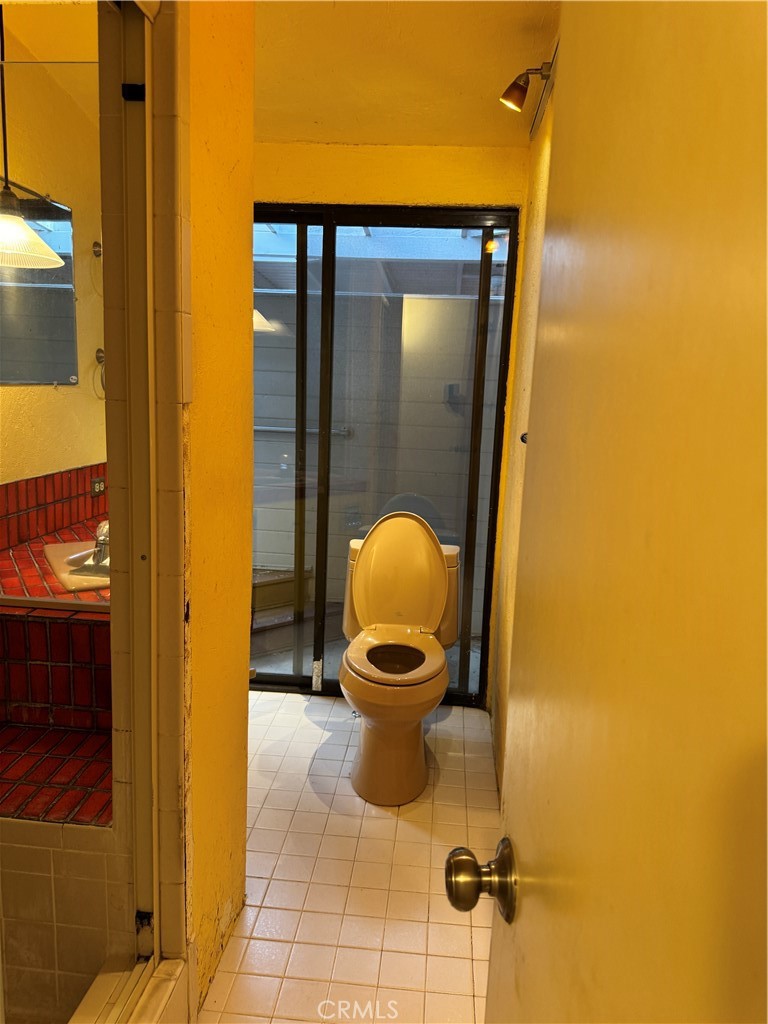 MLS #OC25271446 image #2