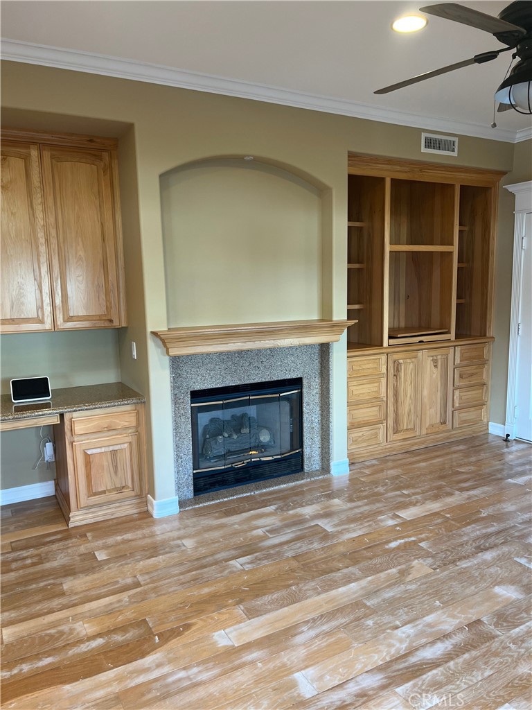 MLS #OC25271494 image #12