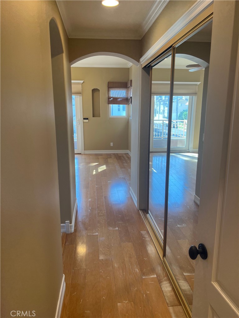 MLS #OC25271494 image #20