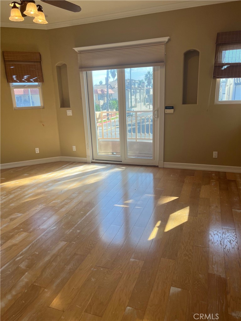 MLS #OC25271494 image #21