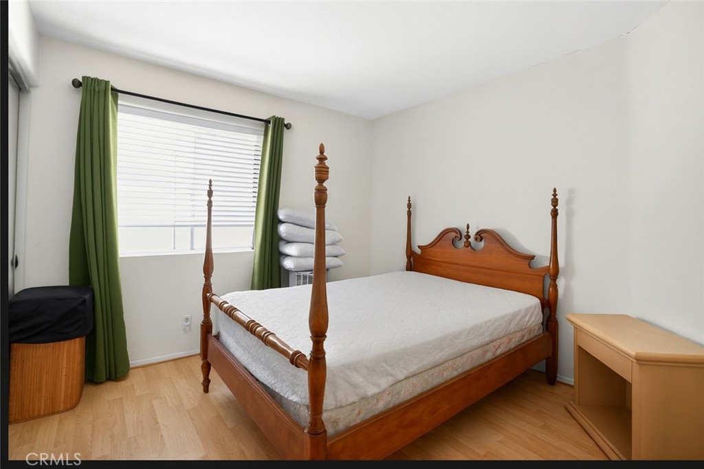 MLS #OC25271511 image #3