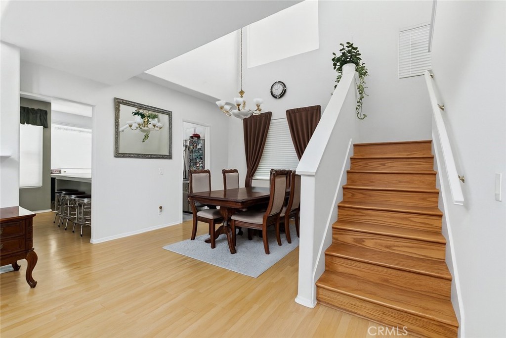 MLS #OC25271511 image #6