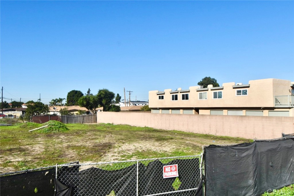 MLS #OC25271512 image #6