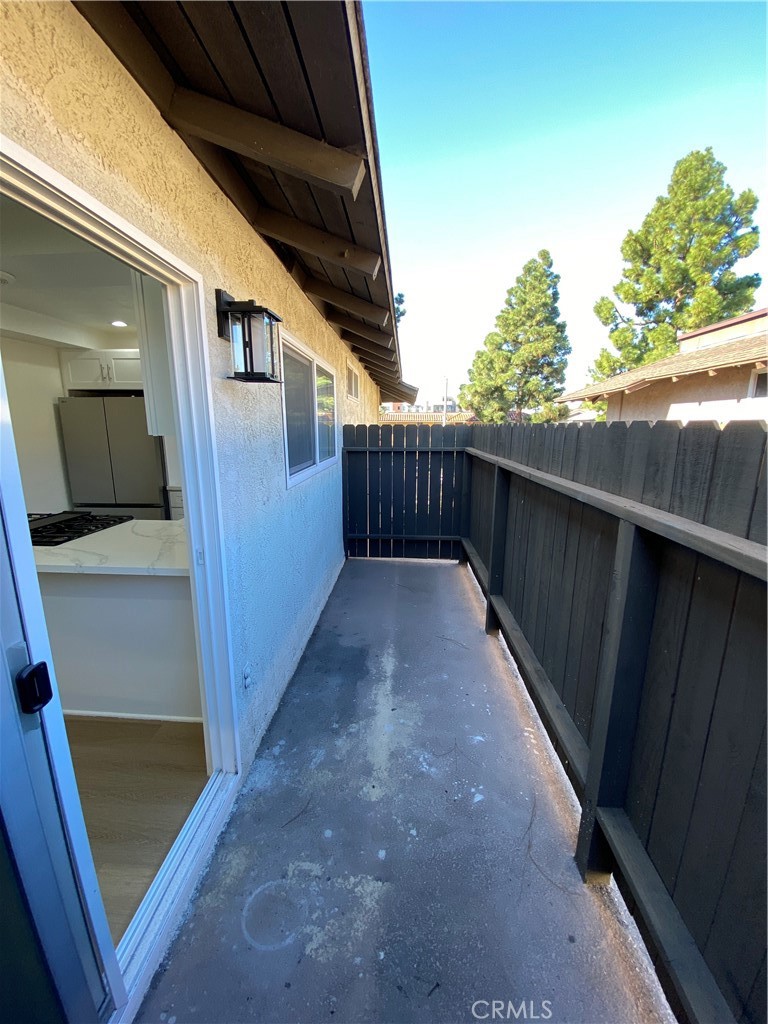 MLS #OC25271520 image #16