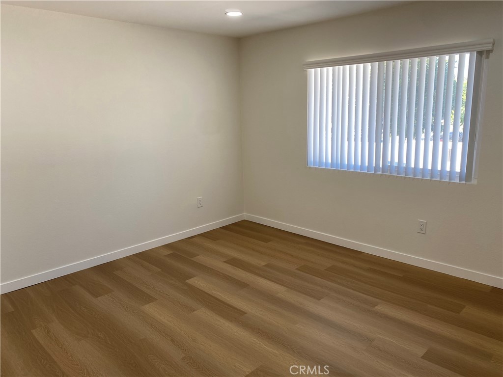 MLS #OC25271520 image #6