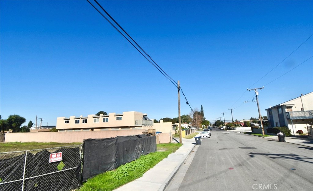 MLS #OC25271525 image #10