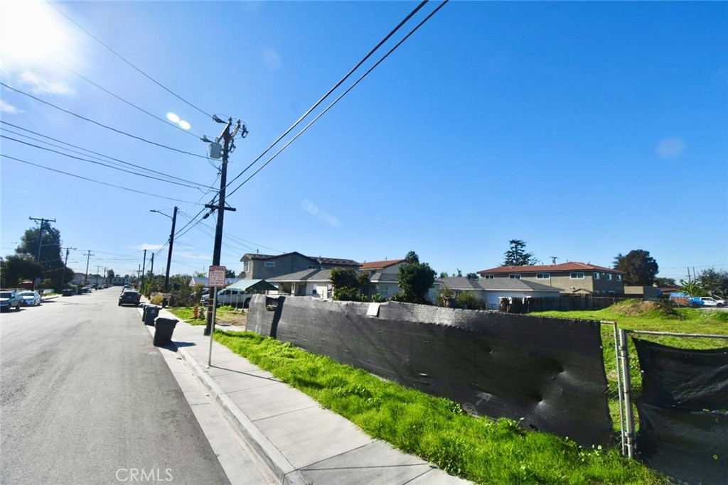 MLS #OC25271525 image #11