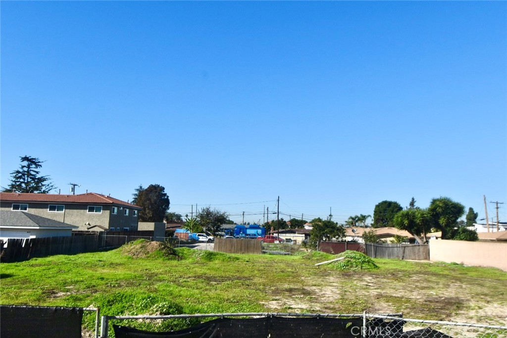 MLS #OC25271525 image #4