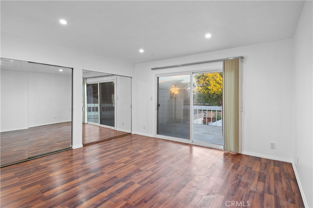 MLS #OC25271535 image #12