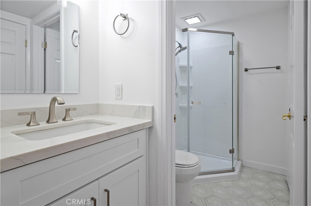 MLS #OC25271535 image #8