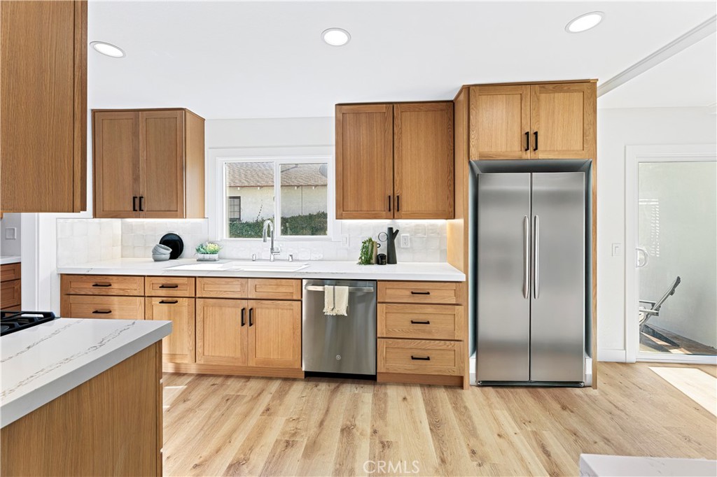 MLS #OC25271553 image #19