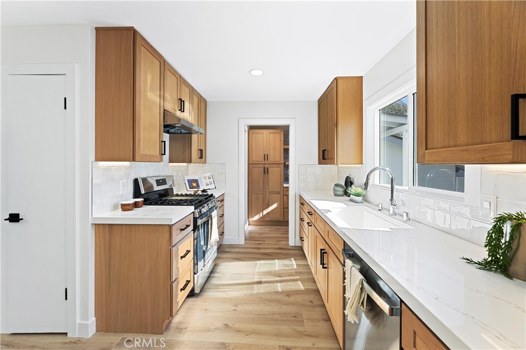 MLS #OC25271553 image #20