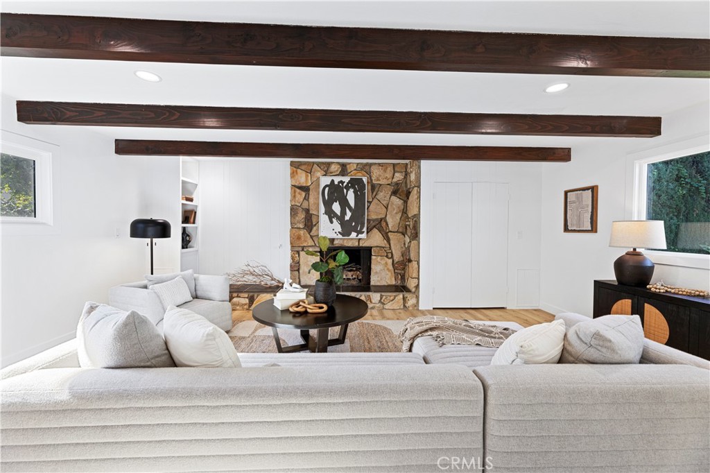 MLS #OC25271553 image #34