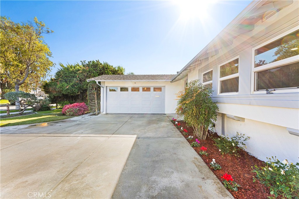 MLS #OC25271553 image #4