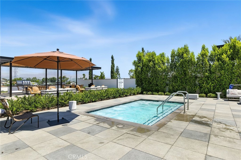 MLS #OC25271561 image #15