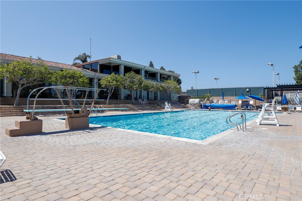 MLS #OC25271576 image #44