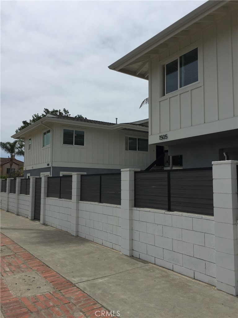 MLS #OC25271583 image #0