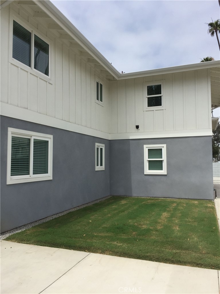 MLS #OC25271583 image #4