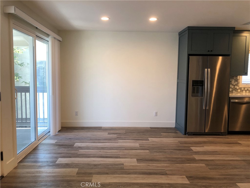 MLS #OC25271583 image #9