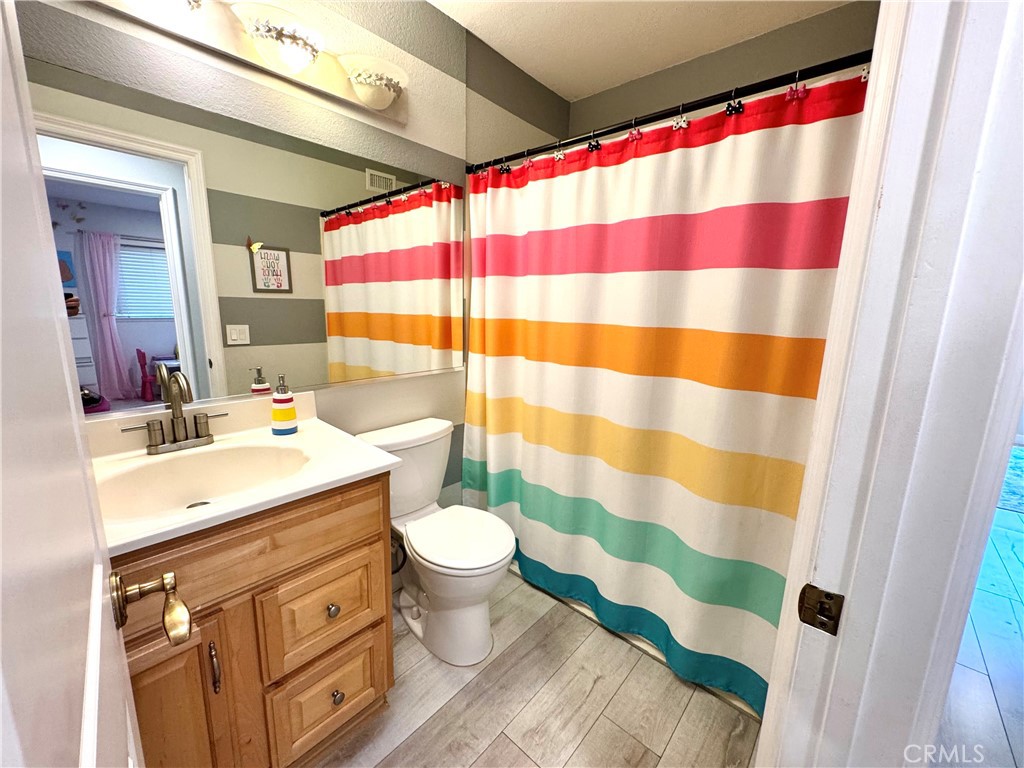 MLS #OC25271585 image #18