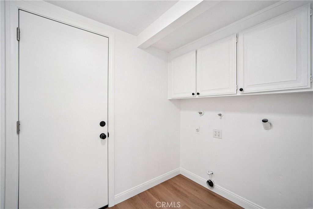 MLS #OC25271623 image #24