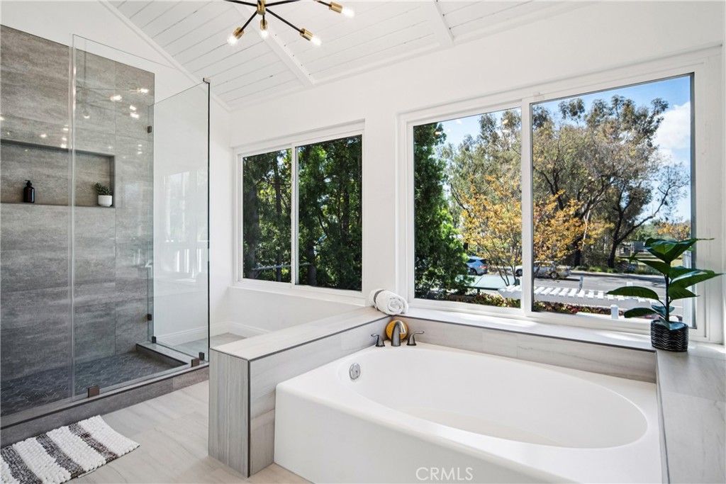 MLS #OC25271623 image #38