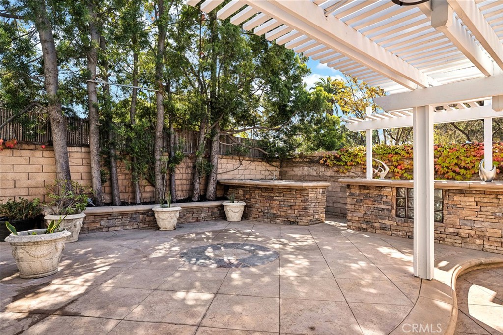 MLS #OC25271623 image #43