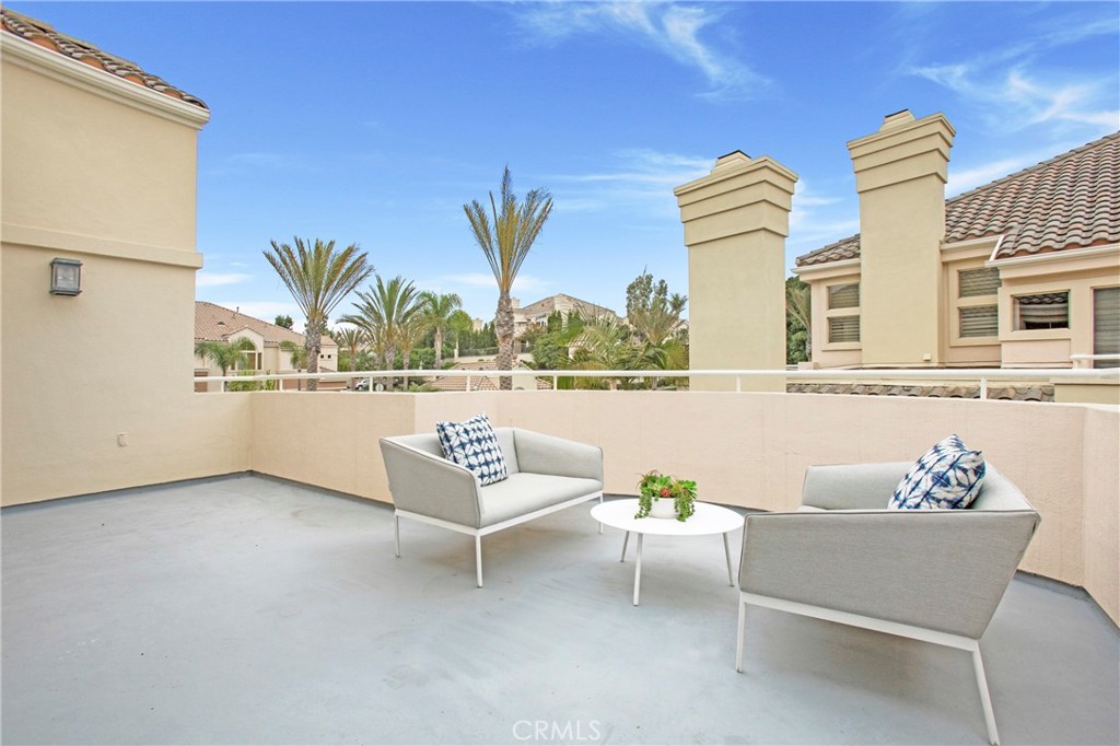 MLS #OC25271545 image #21