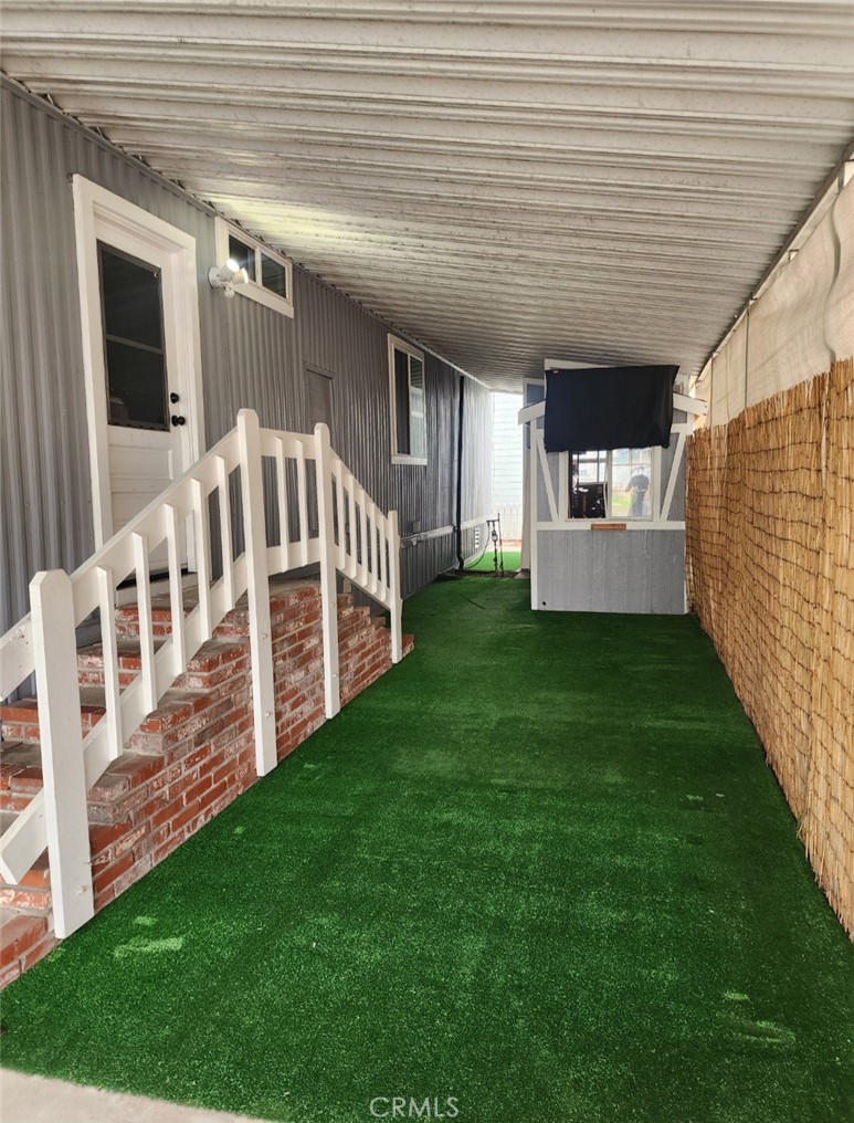 MLS #OC25271662 image #10