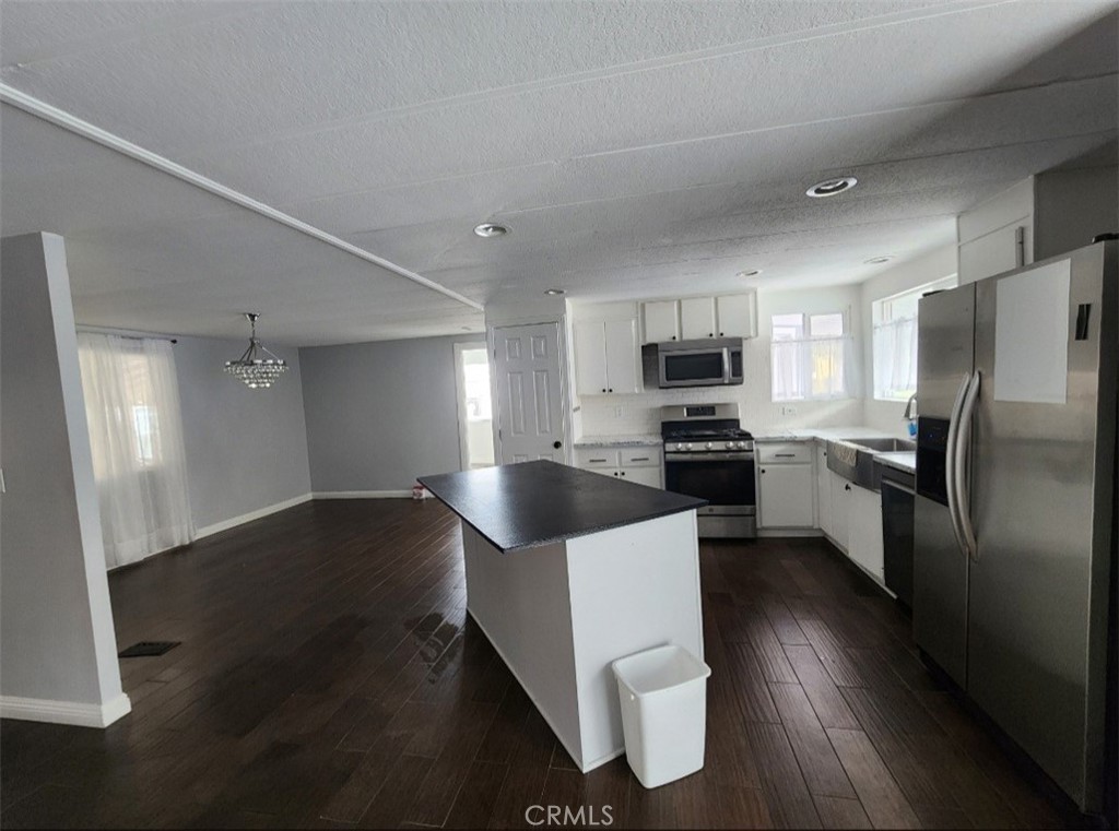 MLS #OC25271662 image #2