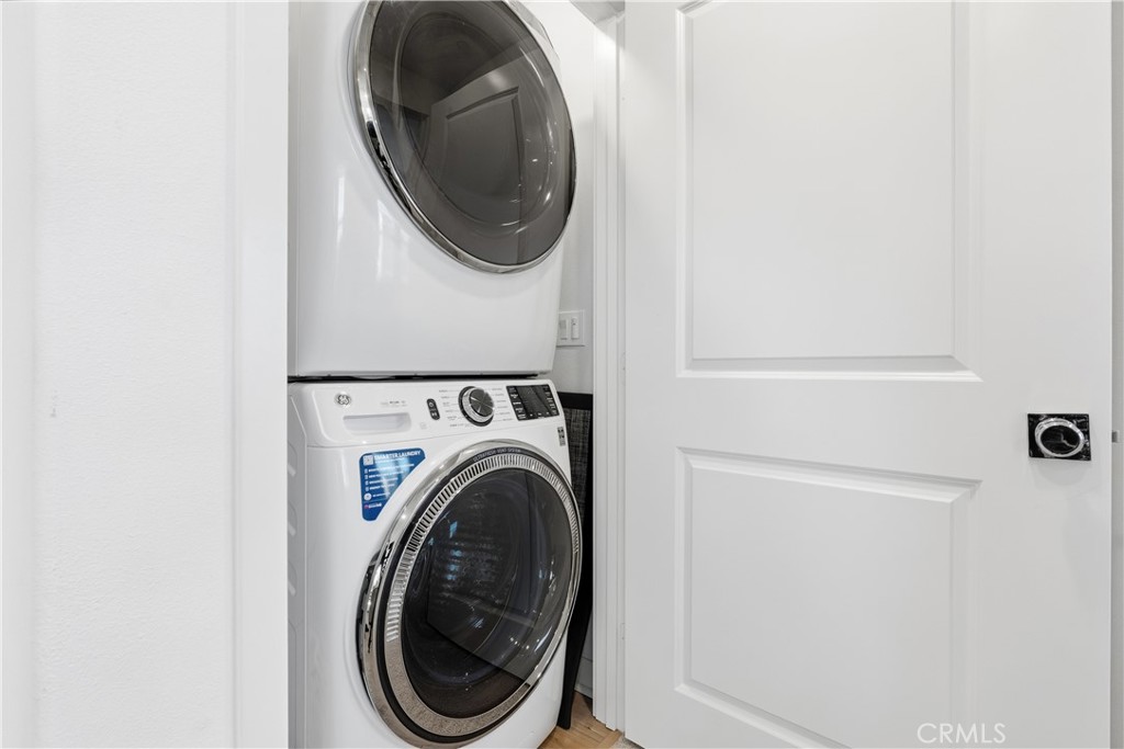 MLS #OC25271677 image #20