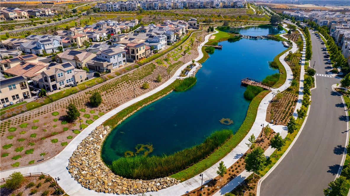 MLS #OC25271677 image #41