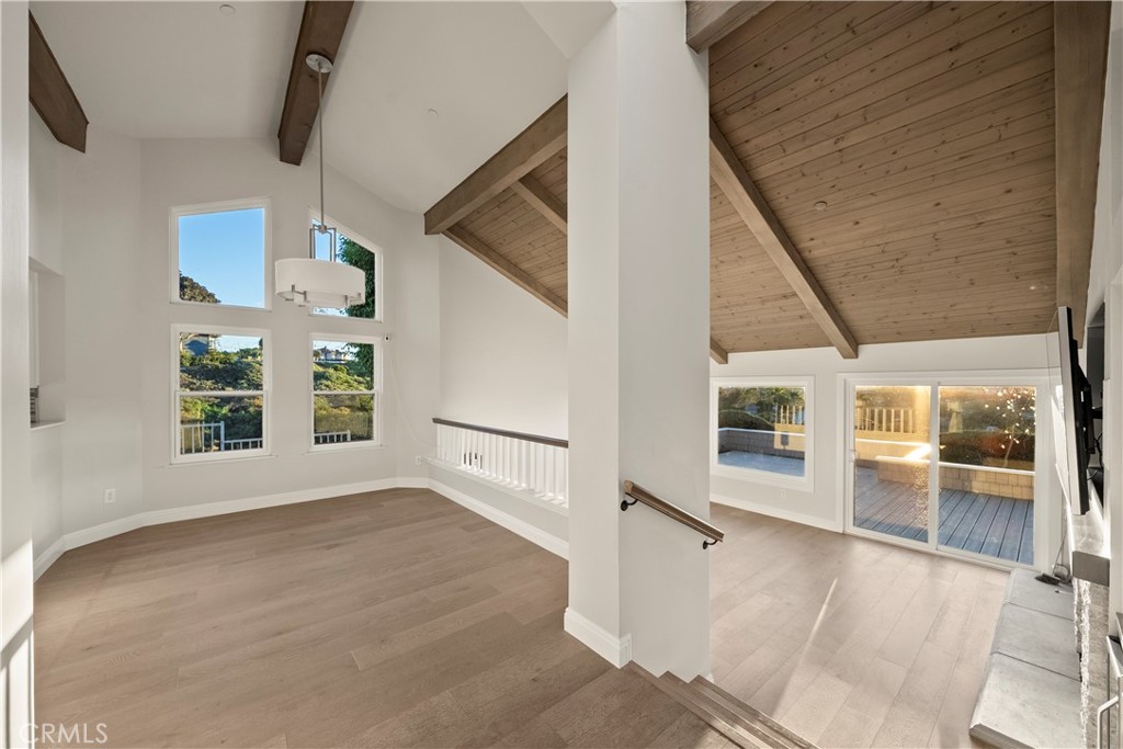 MLS #OC25271679 image #2