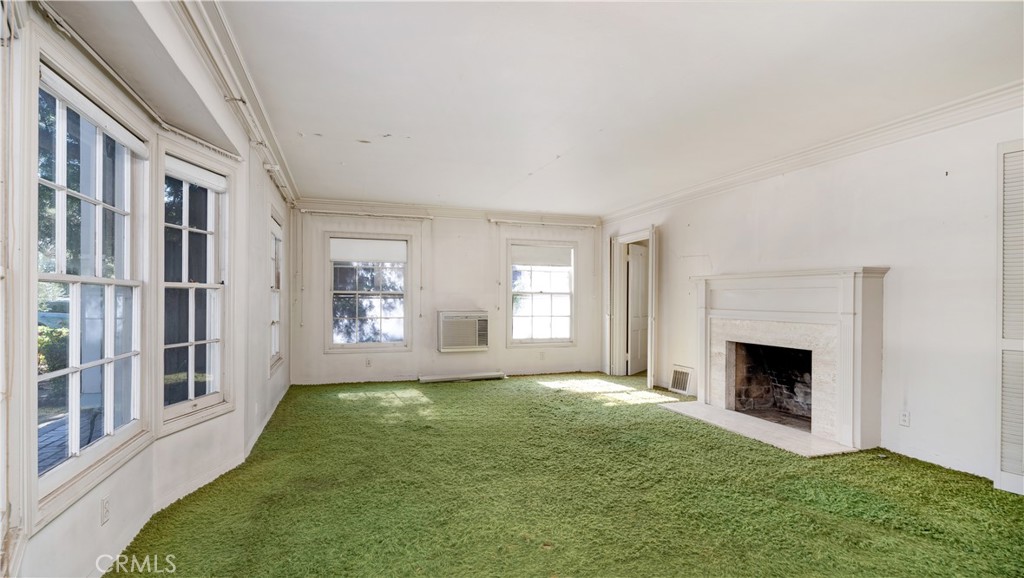 MLS #OC25271685 image #10