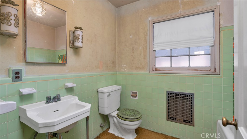 MLS #OC25271685 image #29