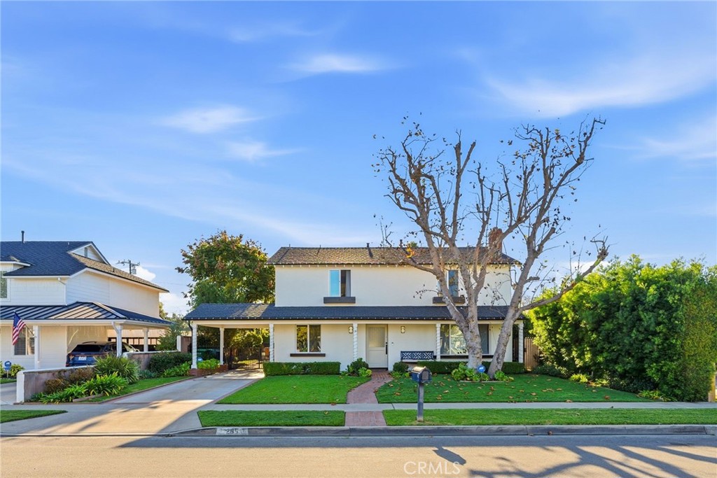 MLS #OC25271738 image #0