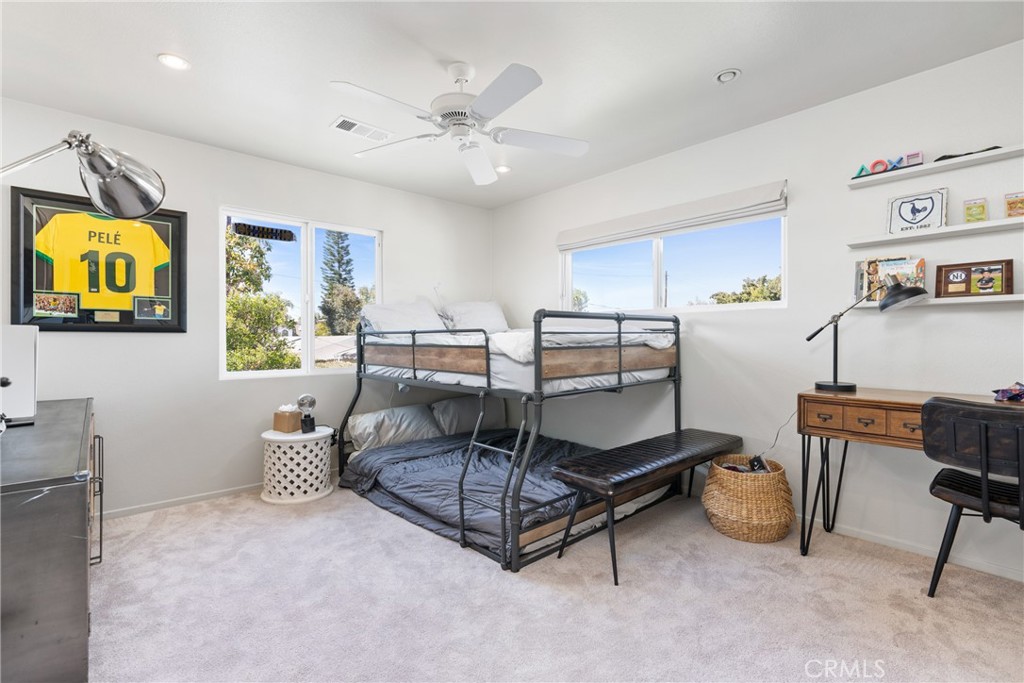 MLS #OC25271738 image #11