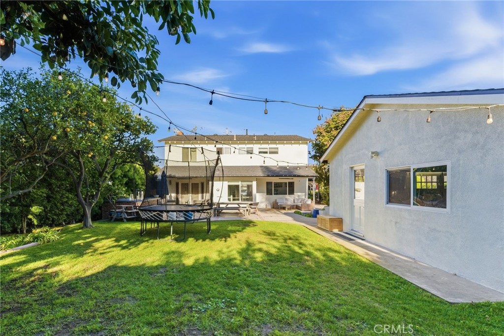 MLS #OC25271738 image #18