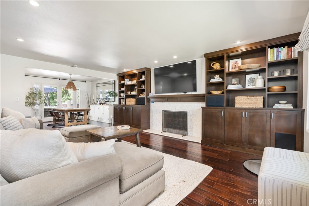 MLS #OC25271738 image #6