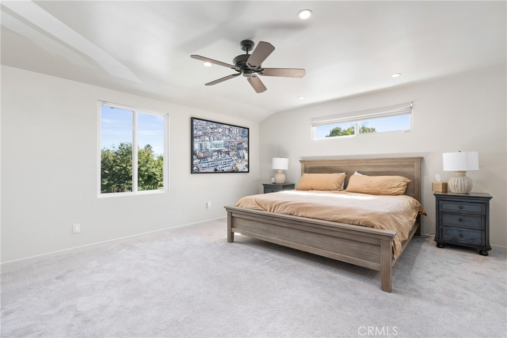 MLS #OC25271738 image #9