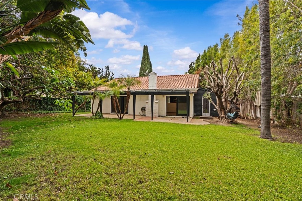 MLS #OC25271755 image #1