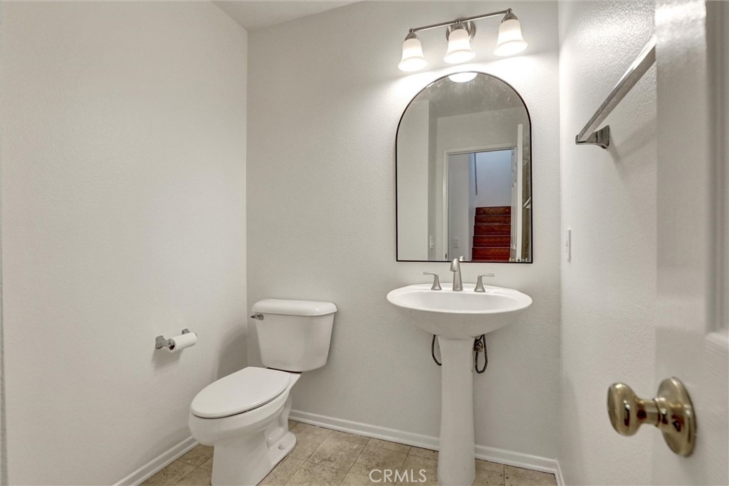 MLS #OC25271758 image #12