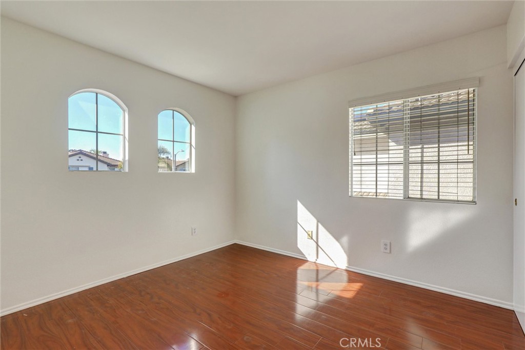 MLS #OC25271758 image #19