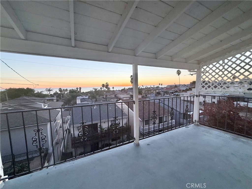 MLS #OC25271769 image #13