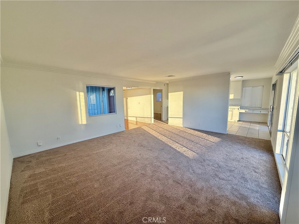 MLS #OC25271769 image #5