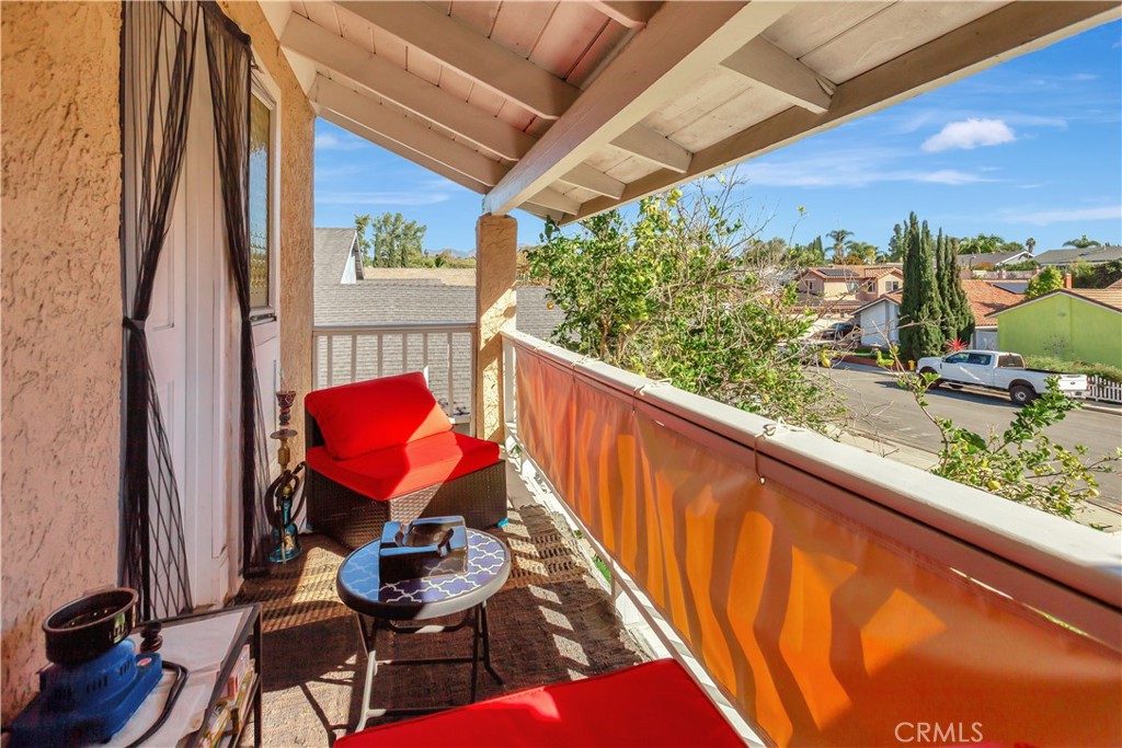 MLS #OC25271787 image #16