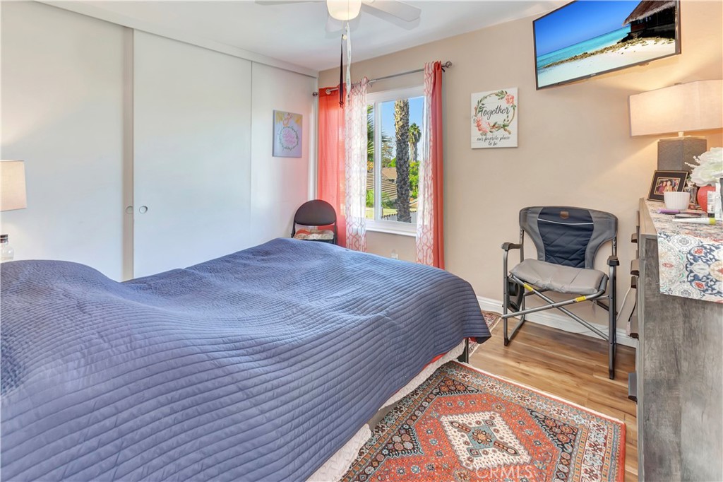 MLS #OC25271787 image #19